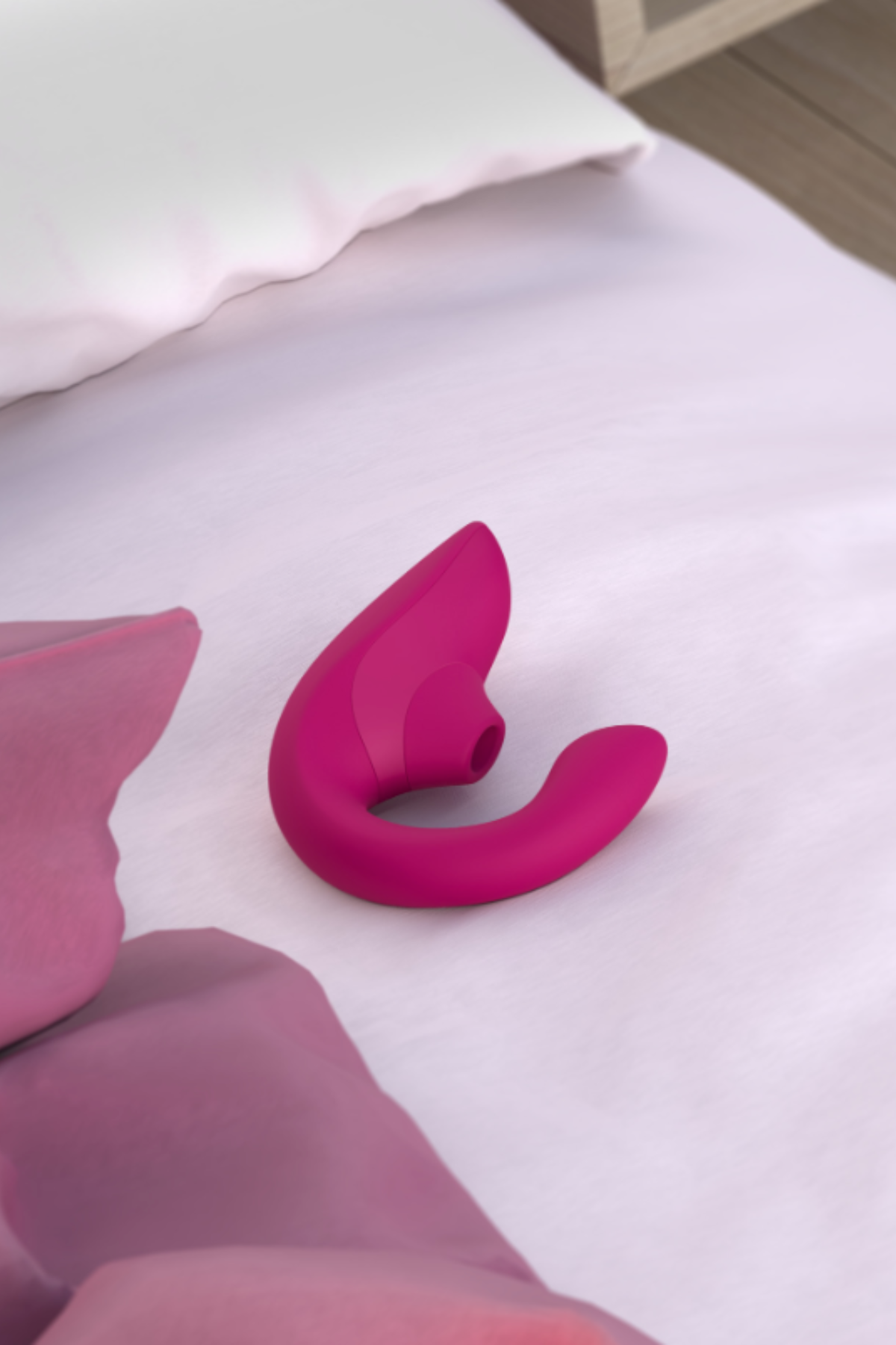 Womanizer Blend Dual Vibrator Bed| Matilda's Lifestyle