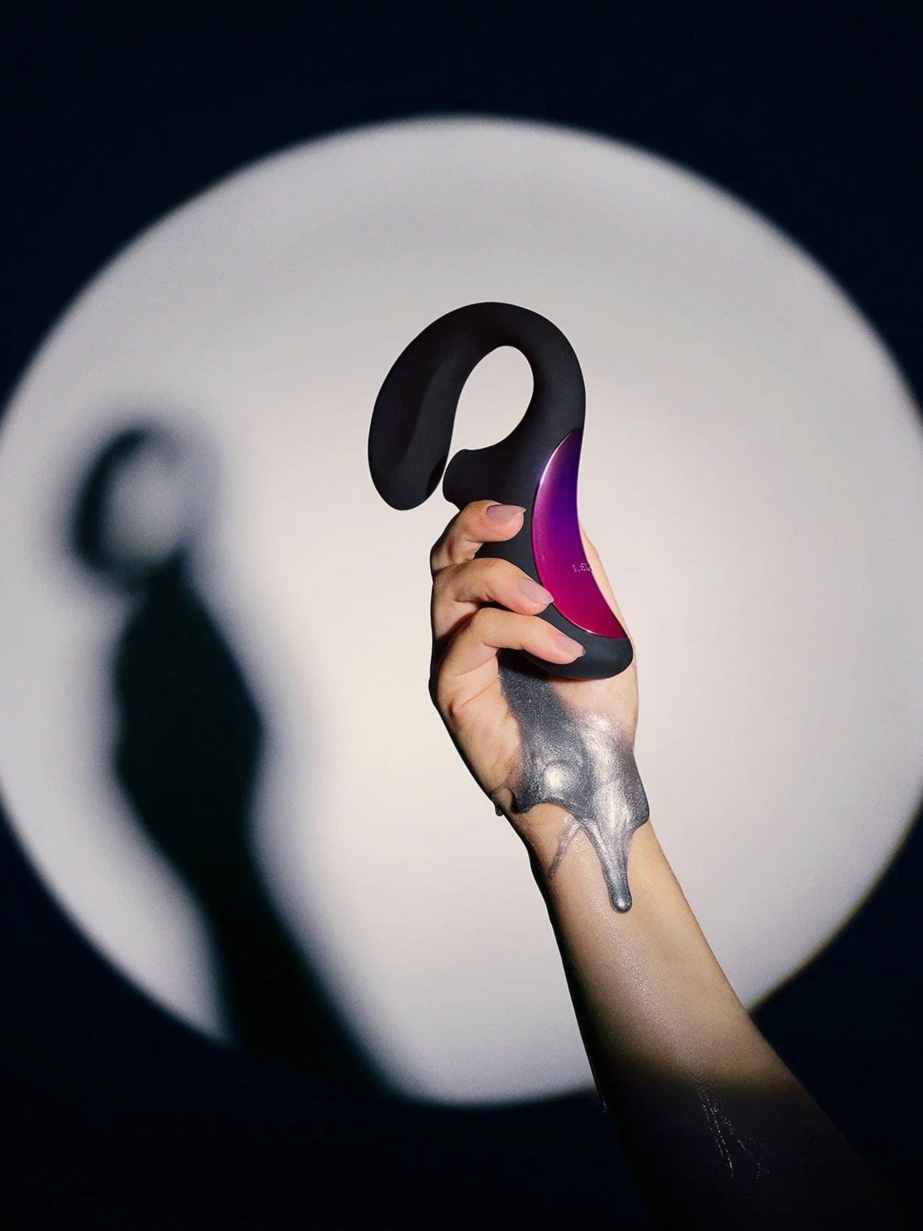 Lelo Enigma Cruise - Dual Action Sonic Massager - Black