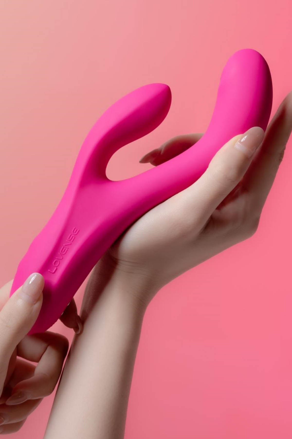 Lovense Osci 3 - Heating Rabbit Vibrator
