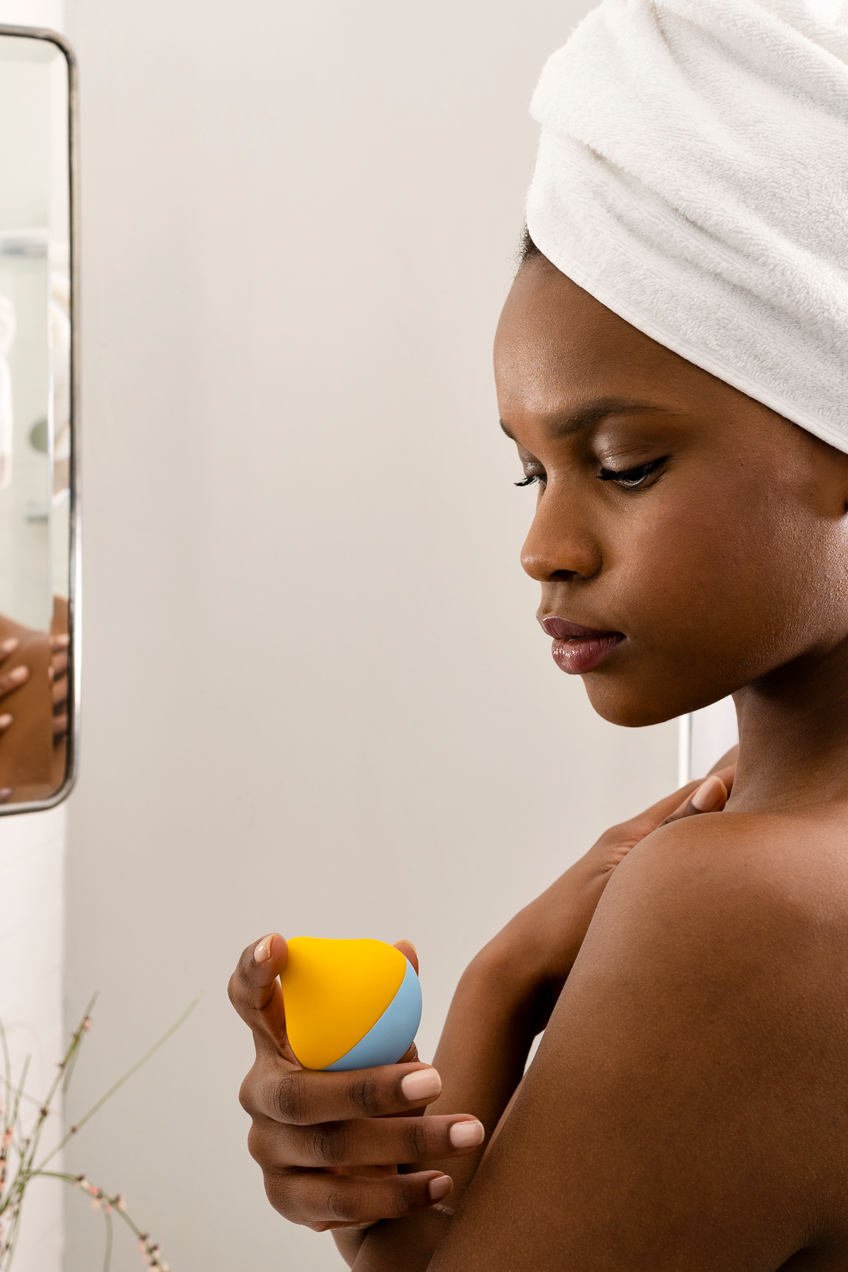 Tenga Iroha Mini | Clitoral Vibrator